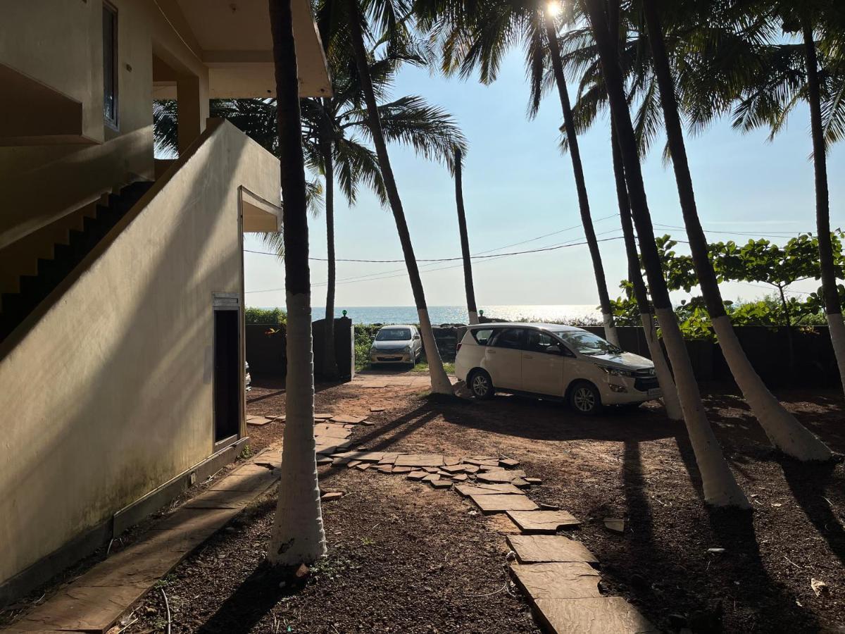 Kizhunna Rock Beach House Kannur Exterior foto